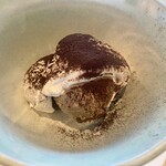 モルソー - プチデザート（バナナのムース、ほうじ茶のアイス、ガトーショコラ）