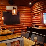 SOBA ABIRU - 店内テーブル席・カウンター席