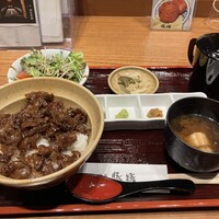 豚捨 KITTE丸の内店 - 