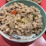 モモタイ - ガパオ