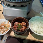 ホルモン焼肉 縁 池袋店 - 