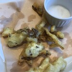 オリーブの丘 - キノコのフリット（残り少なめ）