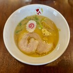自家製麺 麺や ひなた - 煎り白味噌らーめん 1200円　※限定