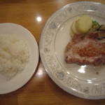 キッチンれん - ポークソテー　1000円とライス（小）150円