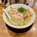 中華そば ココカラサキゑ - 宍道湖しじみと比内・麺助鶏の中華そば 1400円　※限定