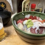 大衆割烹 三州屋 銀座本店 - 海鮮丼