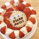 イチゴたっぷりショートケーキ 直径15cm