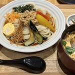 星のうどん 庵 ジョイナステラス二俣川店 - 