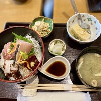 お料理 とみやま - 海鮮丼御膳