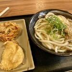 はなまるうどん - 