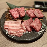 近江うし焼肉 にくTATSU 渋谷店 - 