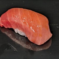立喰 鮨となり - 本マグロ中トロ .. なかなか美味しい