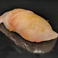 立喰 鮨となり - シマアジ ... 美味しい