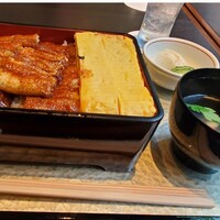 炭焼きうなぎ・かしわ 登河 - 