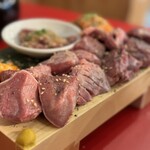 大衆ホルモン肉力屋 - 