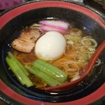 炭焼ヱビス - 丸鶏醤油ラーメン並