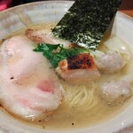 ジャパニーズ ラーメン 五感 - 