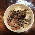 麺処 懐や - ネギチャーシューごはん 250円