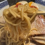 拉麺 生姜と肉 - 麺箸あげ