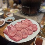 炭火焼肉ホルモンさわいし - タン