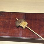 銀座焼とり 京丹波 - 大黒本しめじ