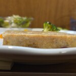 キッチン ブルー グローブ - 横から、ハムの様に見える