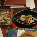 水とり - サラダと野菜の煮物