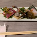 季肴 からはし - よこわ、鰯、石鯛のお造り