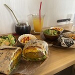 COLORS coffee house - 