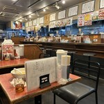 ハッスルラーメンホンマ - 2025/3/9 ディナーで利用。内観の様子。