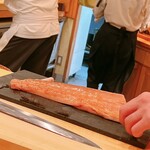 鮨 しゅん輔 - 皿を取り出しました