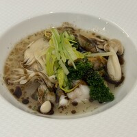 デュ・ヴァン・ハッシシ - 