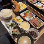 魚沼釜蔵総本店 - 竹御膳（1749円）