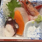 魚沼釜蔵総本店 - 竹御膳（1749円）