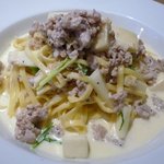 Pranzo A：タリオリーニ 自家製ソーセージとまこもだけのクリームソース