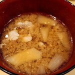 丸一 - 玉葱のとん汁