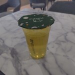 迷客夏Milksha ft. 一流二事1624 - 