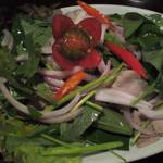 アジアンダイニング LUMBINI - 豚肉と空芯菜のサラダ♪