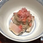 日本料理 別府 廣門 - 美人鰤　肝シャリ　大根漬物
