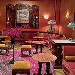 メゾン ポール・ボキューズ - 待合室