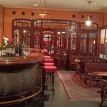 メゾン ポール・ボキューズ - バーカウンター