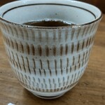 あんみつの深緑堂 - 温かいお茶とおしぼり