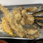 天ぷら定食の店 あつあつ揚立てっちゃん - 生牡蠣天定食1,350円