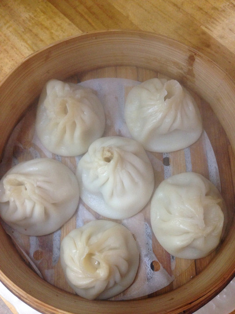 ひと口小笼包専门店 - 蒸し小笼包 六个