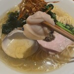 麦と麺助 - プリブリ蛤