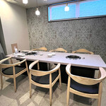 焼肉エクボ - VIP席のような個室