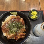 かつ丼吉兵衛 今津港町店 - あつだしかつ丼　てんこ盛