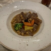 ザ ガーデン ブラッスリー&バー - ひよこ豆とお肉のハーモニー
