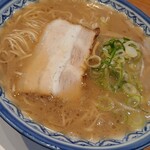 元祖赤のれん 節ちゃんラーメン 天神本店 - 