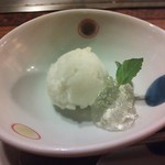 人形町今半 - 白桃シャーベット